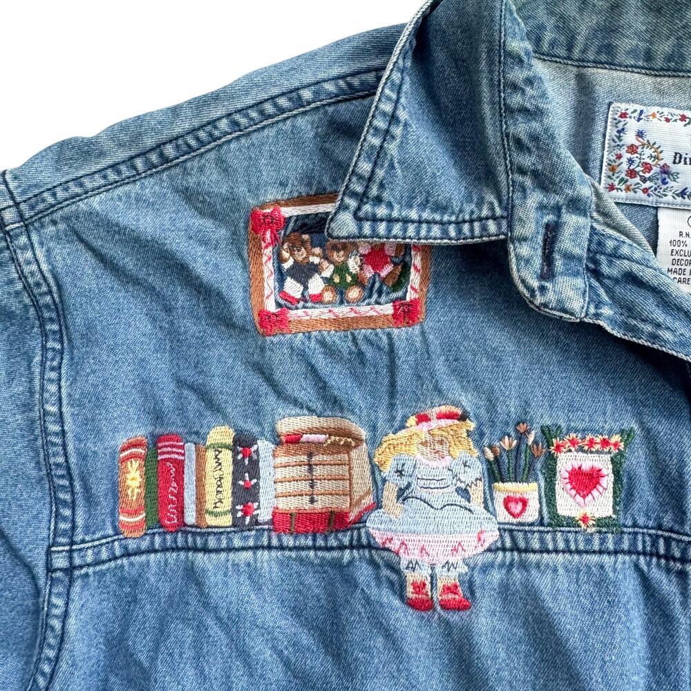 Vtg 90s Denim Button Down Shirt Embroidered Storybook Teddy Bears Books Sz Large